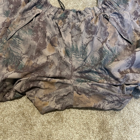 Natural Gear Men’s Camouflage Patterned Outdoor Hunting Pants - Picture 9 of 10